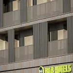 Hotel Versailles 3*